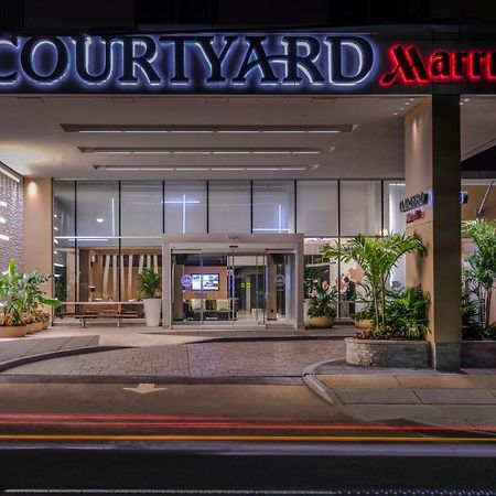 Courtyard By Marriott Bethesda Chevy Chase Hotel Exterior foto