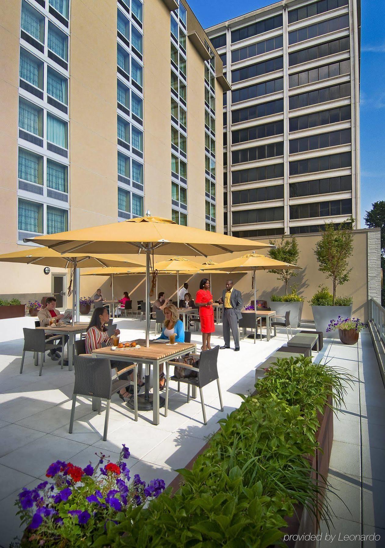 Courtyard By Marriott Bethesda Chevy Chase Hotel Exterior foto