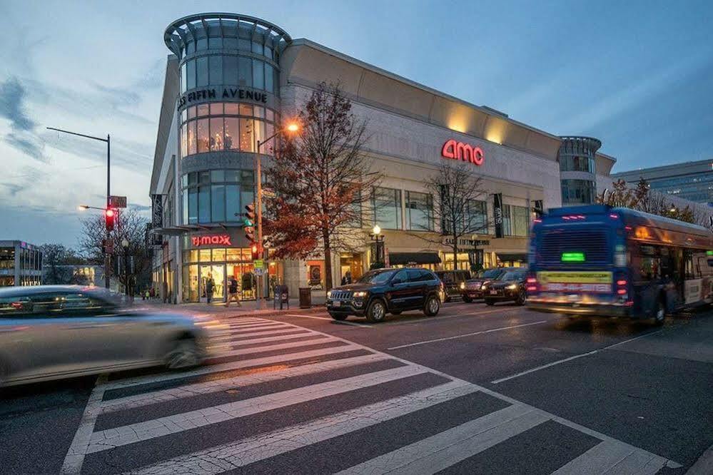 Courtyard By Marriott Bethesda Chevy Chase Hotel Exterior foto